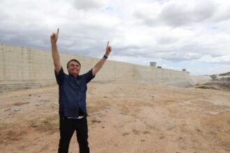 Bolsonaro visita Barragem de Oiticica nesta sexta feira.jpg