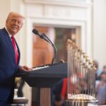 trump-casa-branca-confirma-tarifa-de-104-para-china-trump-havia-dado-24h-para-china-retirar-sua-tarifa-de-retaliacao-foto-casa-branca-reproducao-tvt-news