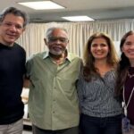 Com R 4 Milhoes dos Correios Turne de Gilberto Gil.jpg
