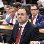 deputado-glauber-braga-tera-mandato-cassado-ele-faz-greve-glauber-braga-acompanhou-a-sessao-e-dormiu-no-chao-da-camara-em-protesto-foto-kayo-magalhaes-camara-dos-deputados-tvt-news