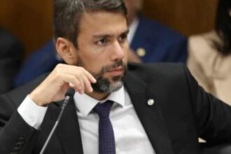 Em grupo de WhatsApp deputados pressionaram Pedro Lucas para rejeitar.jpg