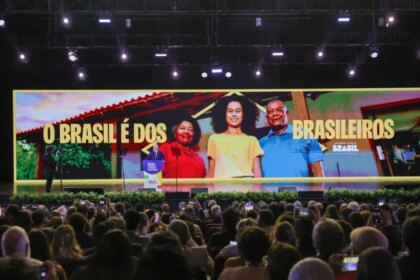 fies-era-uma-impossibilidade-ser-advogado-em-brasilia-numa-faculdade-privada-presidente-lula-participa-do-evento-brasil-dando-a-volta-por-cima-foto-fabio-rodrigues-pozzebom-agencia-brasil-tvt-news