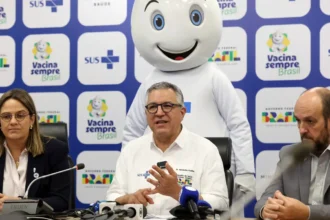 programa-saude-na-escola-pretende-imunizar-27-8-milhoes-de-estudantes-foto-antonio-cruz-agencia-brasil-tvt-news