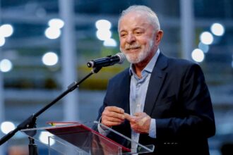 governo-lula-vai-propor-salario-minimo-de-r-1-627-em-2026-projeto-de-lei-de-diretrizes-orcamentarias-pldo-sera-entregue-na-terca-feira-14-ricardo-stuckert-pr-tvt-news