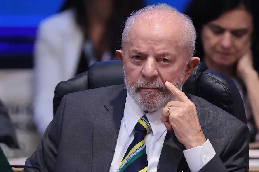 Governo Lula leva balde de Agua fria em evento no.jpg