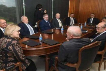 Governo Lula transforma STF em braco politico e bate recorde.jpg