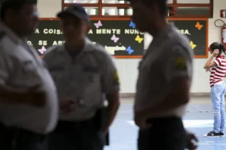 escolas-cívico-militares:-programa-será-implantado-no-segundo-semestre-de-2025-em-sp.-foto:-©-marcelo-camargo/agência-brasil-tvt-news