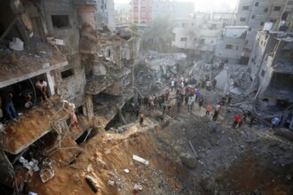 israel-bombardeia-tenda-com-jornalistas-ao-lado-de-hospital-de-gaza-um-jornalista-faleceu-e-outros-nove-estao-feridos-apos-o-ataque-foto-unrwa