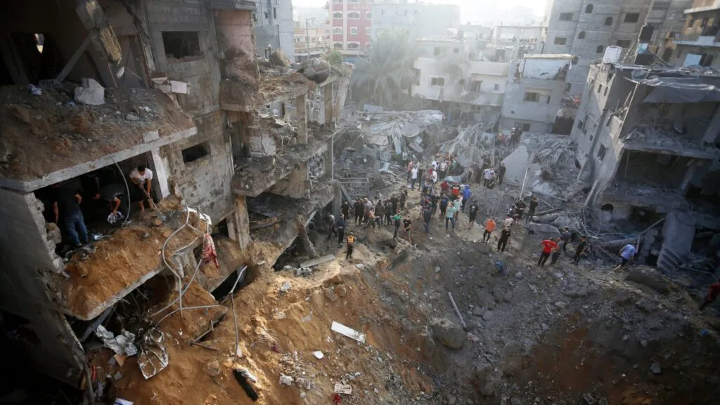 israel-bombardeia-tenda-com-jornalistas-ao-lado-de-hospital-de-gaza-um-jornalista-faleceu-e-outros-nove-estao-feridos-apos-o-ataque-foto-unrwa
