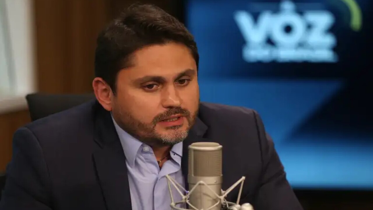 Juscelino decide deixar o cargo e pede demissao a Lula.jpg