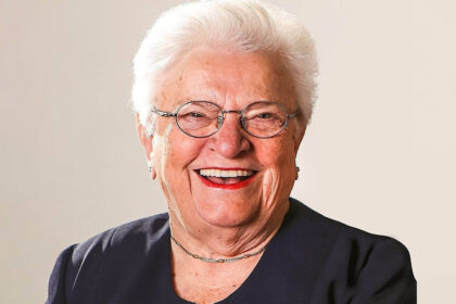 luiza-erundina-recebera-titulo-de-doutora-honoris-causa-da-puc-sp-luiza-erundina-e-reconhecida-pela-longa-e-atuante-trajetoria-politica-reproducao-redes-sociais-tvt-news