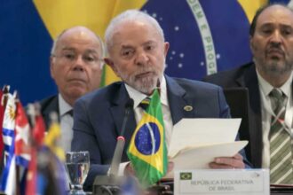 Lula Elite do Brasil deveria se olhar no espelho e.jpg