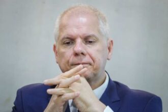 Lula demite presidente do INSS alvo de operacao da PF.jpg