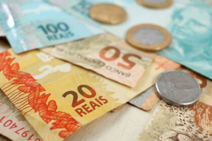 Comunicado geral 27/02 beneficiários do Bolsa família se animam com pagamento antecipado!
