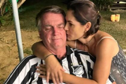 Michelle pede oracao por Jair Bolsonaro apos internacao.jpg