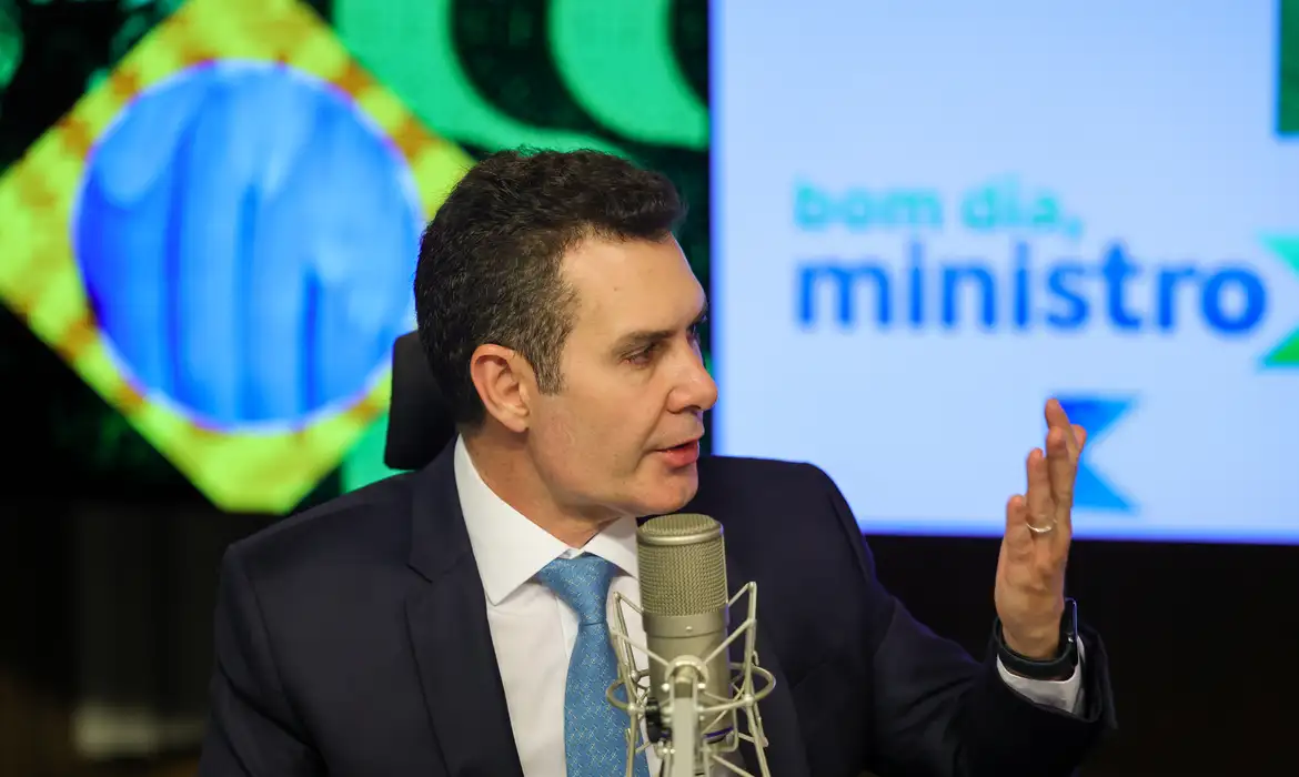 minha-casa-minha-vida-deve-chegar-para-3-milhoes-de-familias-ate-2026-ministro-jader-filho-explica-como-sera-o-programa-para-a-classe-media-foto-fabio-rodrigues-pozzebom-agencia-brasil-tvt-news