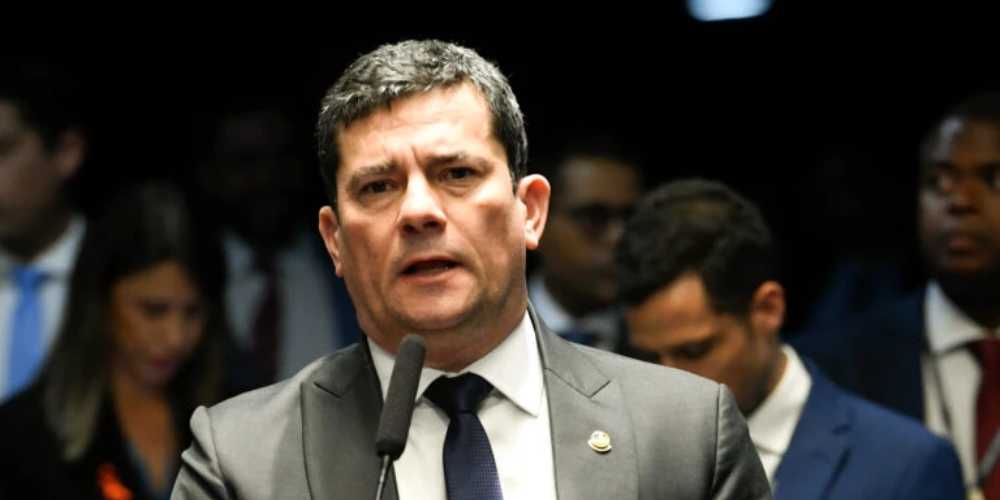 Moro acusa Mauro Vieira de mentir sobre asilo a Nadine.jpg