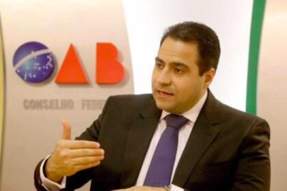 OAB entra em conflito com STF e orienta advogados a.jpg