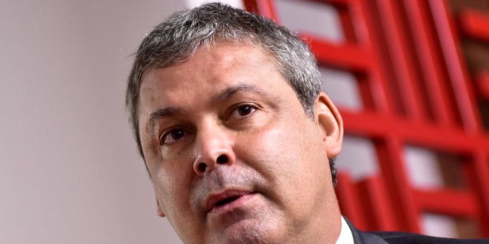 Pente fino do PT mira deputados da base que assinaram urgencia.jpg