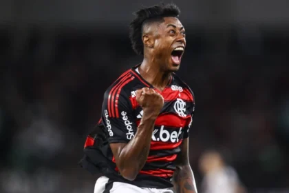 atacante-e-mais-10-pessoas-foram-indiciadas-foto-gilvan-de-souza-crf-tvt-news