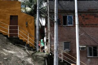 pretos-e-pardos-tem-menos-acesso-a-infraestrutura-urbana-que-brancos-entre-os-pretos-8-2-tem-ponto-de-onibus-na-rua-de-casa-foto-tania-rego-agencia-brasil-tvt-news