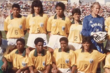 primeira-selecao-feminina-de-futebol-do-brasil-e-tema-de-documentario--conseguimos-por-meio-do-filme-trazer-essa-amizade-que-nos-unia--tvt-news