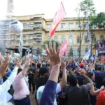 Professores da rede estadual de SP entram em greve nesta sexta, 25