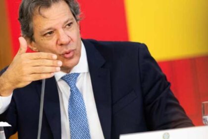 Reforma do IR cria constrangimento moral para super ricos diz Haddad.jpg
