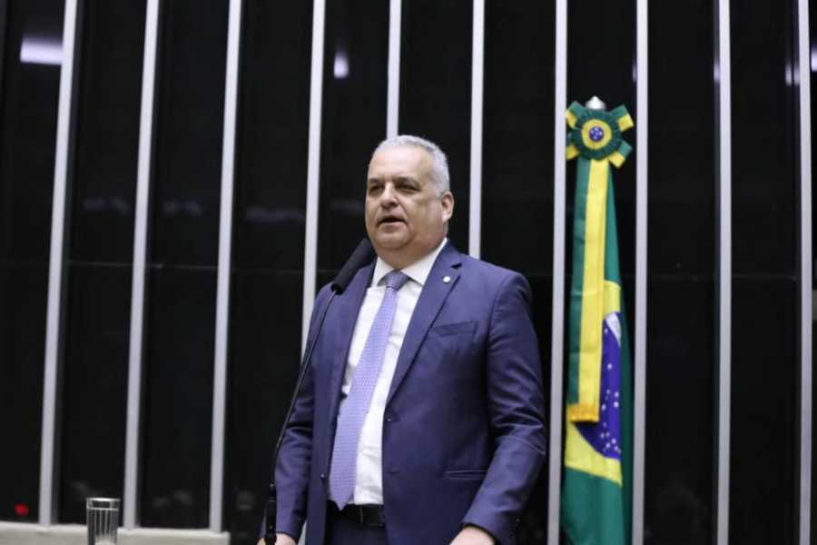STF Aliado de Bolsonaro relatara ato que pode travar acao.jpg