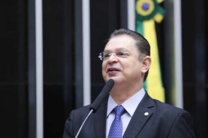 Sostenes confirma ter recebido a intimacao de Dino sobre emendas.jpg