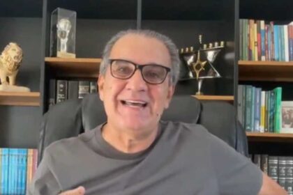 Sostenes protocola pedido de urgencia da anistia diz Malafaia.jpg