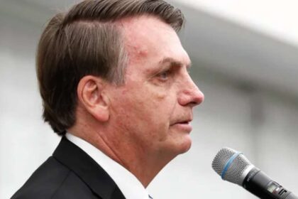 URGENTE PGR recua novamente em caso contra a familia Bolsonaro.jpg
