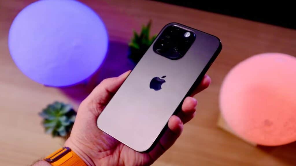 iPhone pode ficar até 3x mais caro; entenda o motivo