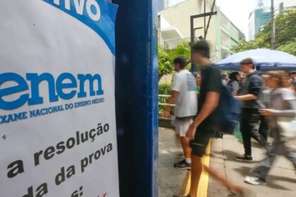 enem-2025-isencao-taxa-comeca-segunda-14-quem-nao-compareceu-aos-dois-dias-de-provas-ano-passado-precisa-justificar-ausencia-para-ter-isencao-na-edicao-de-2025-foto-paulo-pinto-agencia-brasil