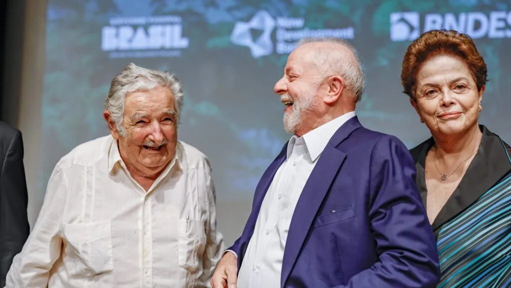 A morte de Pepe Mujica é lamentada por Lula 1 a-morte-de-pepe-mujica-e-lamentada-por-lula-presidente-lula-e-pepe-mujica-tinham-uma-relacao-de-amizade-foto-ricardo-stuckert-pr-tvt-news
