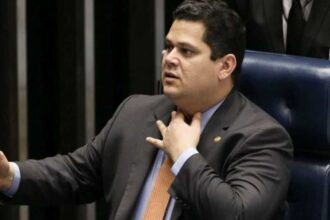 Alcolumbre sinaliza resistencia a CPMI para apurar fraudes no INSS.jpg