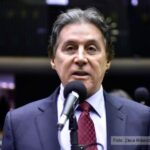 Criminosos uniformizados de PF invadem fazenda de Eunicio Oliveira.jpg