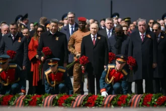 De China a Burkina Faso Lula e ladeado por ditadores.webp.webp