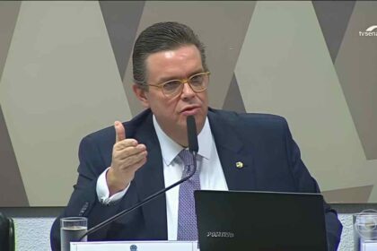Defesa de CPI do INSS por ministro gera crise no.jpg