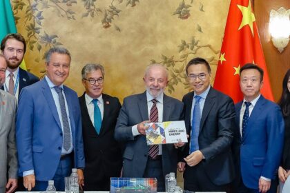 empresa-da-china-investira-us-1-bi-na-producao-de-saf-no-brasil-presidente-lula-durante-audiencia-concedida-ao-presidente-da-envision-lei-zhang-foto-ricardo-stuckert-pr-tvt-news