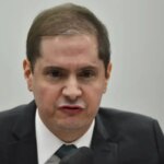 Ex AGU confirma ao STF consulta de Bolsonaro para reverter urnas.jpg