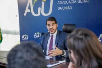 Fraude no INSS AGU pede bloqueio de R 25 bilhoes.jpg