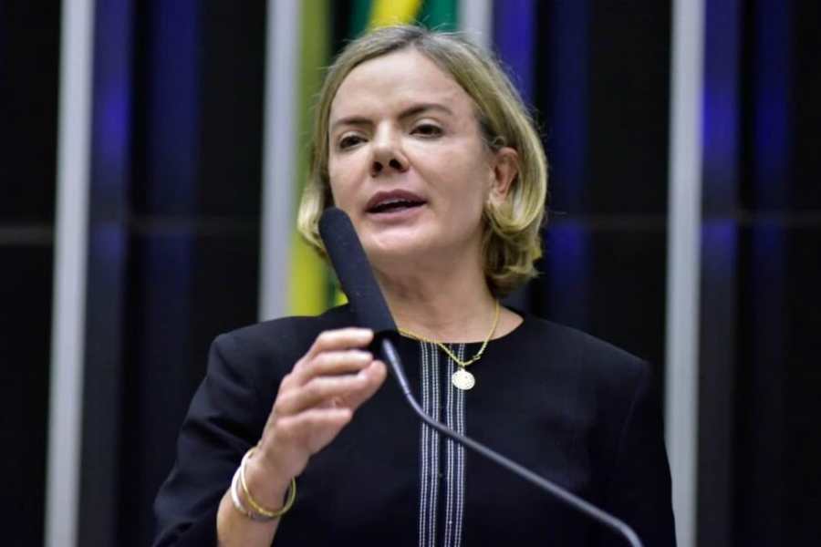 Gleisi ataca Bolsonaro por fala sobre Lula e Janja na.jpg