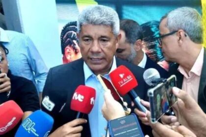 Governador petista sente a pressao e pede perdao Mas agora.jpg