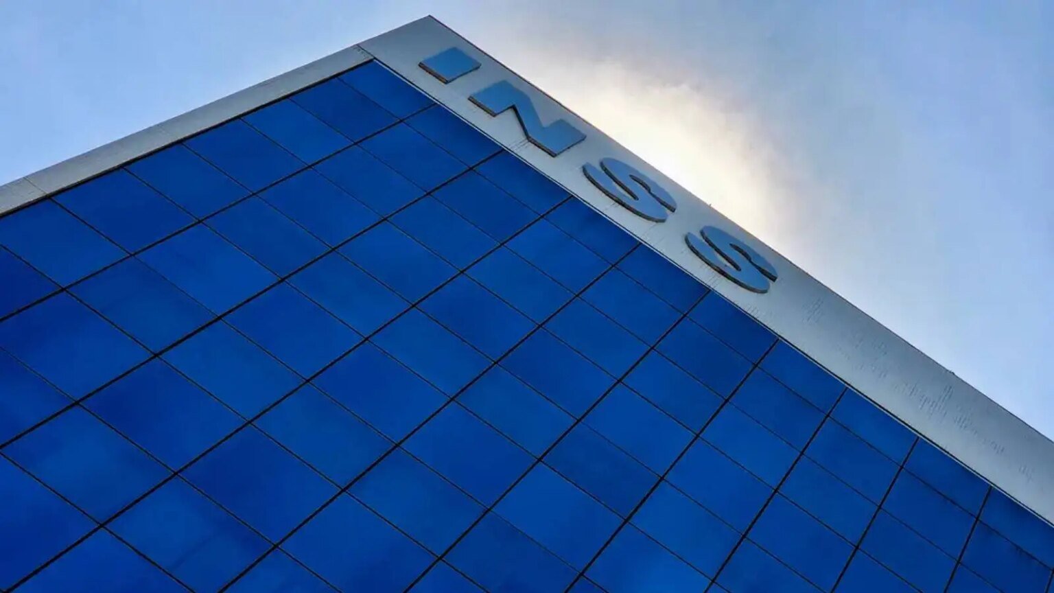 inss-exigira-identificacao-biometrica-para-desbloquear-consignados-todos-os-desbloqueios-de-novos-emprestimos-serao-realizados-com-biometria-foto-rafa-neddermeyer-agencia-brasil-tvt-news