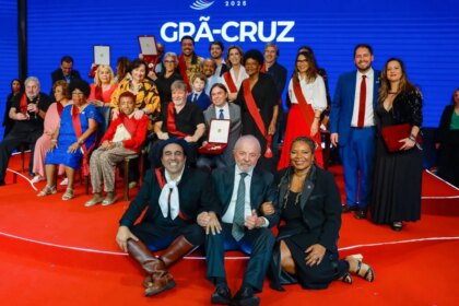 Lula entrega Ordem do Merito Cultural e reinaugura Palacio Capanema.jpg