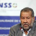 aposentadoria-em-2025-entenda-novas-regras-o-ministro-da-previdencia-social-carlos-lupi-fala-durante-lancamento-do-cartao-meu-inss-vale-mais-foto-bruno-peres-agencia-brasil-tvt-news