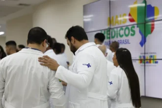 mais-medicos-inscricoes-para-bolsas-integrais-vao-ate-6-de-junho-aulas-comecam-no-segundo-semestre-em-nove-localidades-foto-fernando-frazao-agencia-brasil-tvt-news