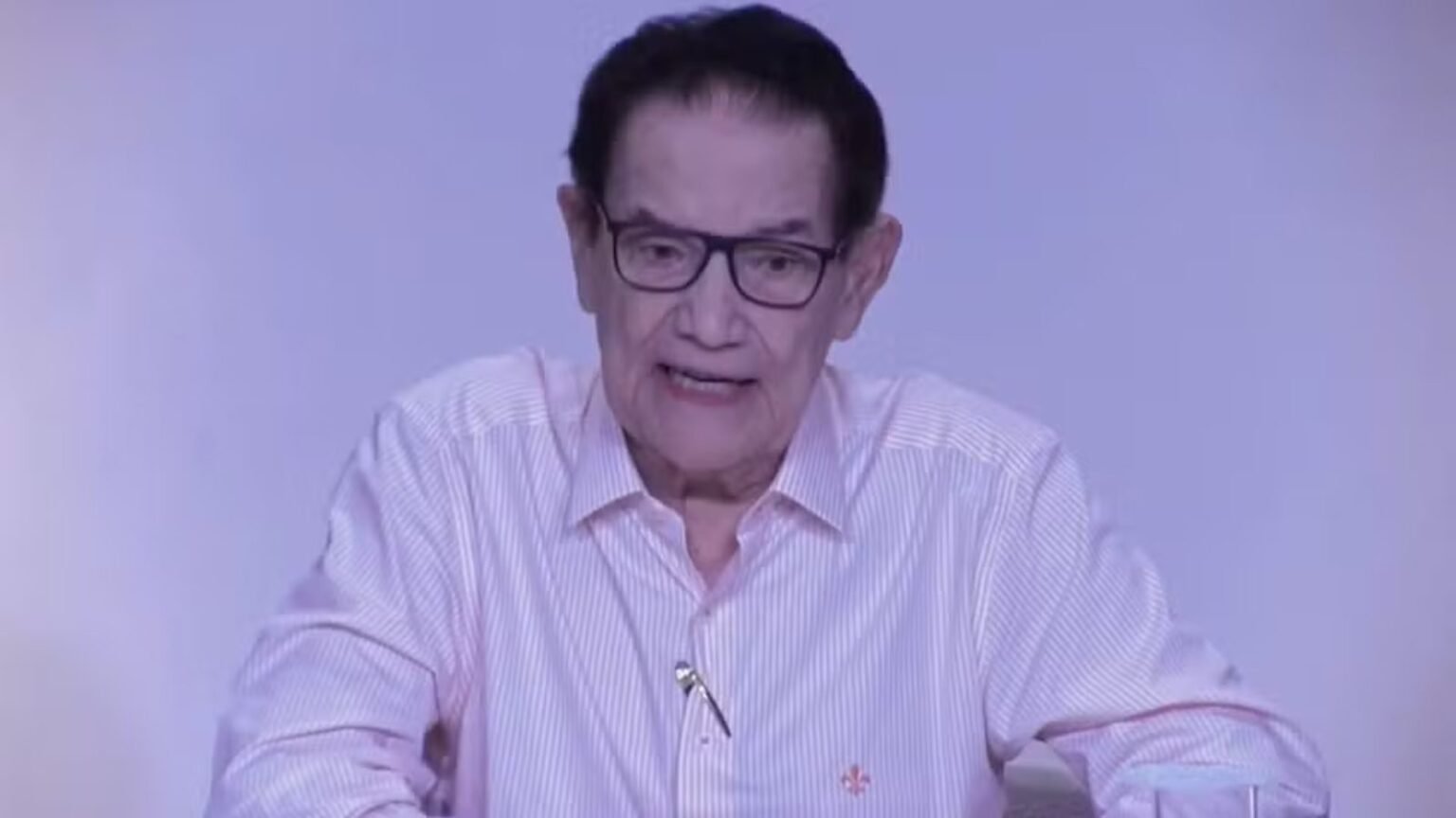 medium-divaldo-franco-morre-aos-98-anos-em-salvador-o-lider-espirita-escreve-cerca-de-260-obras-foto-mansao-do-caminho