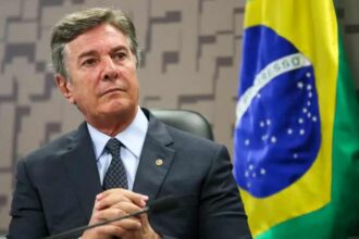 Moraes suspende passaporte diplomatico de Fernando Collor.jpg